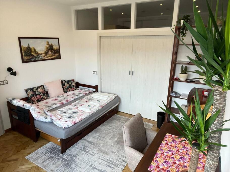 Awesome, 15 Mins To Center Home Budapeste Exterior foto